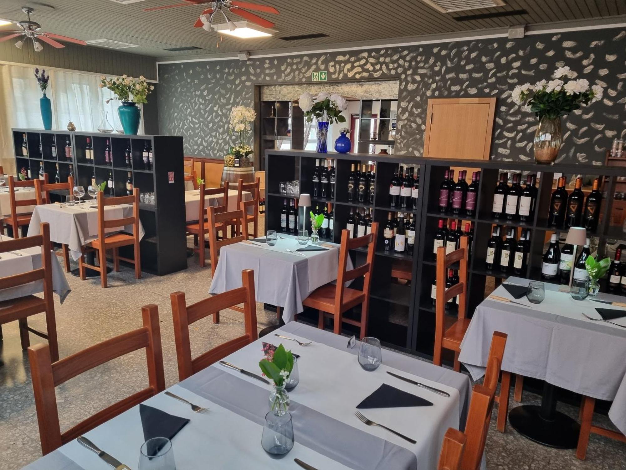 Ristorante Pizzeria Al Posta, Con Alogio Hotel Malvaglia Eksteriør billede