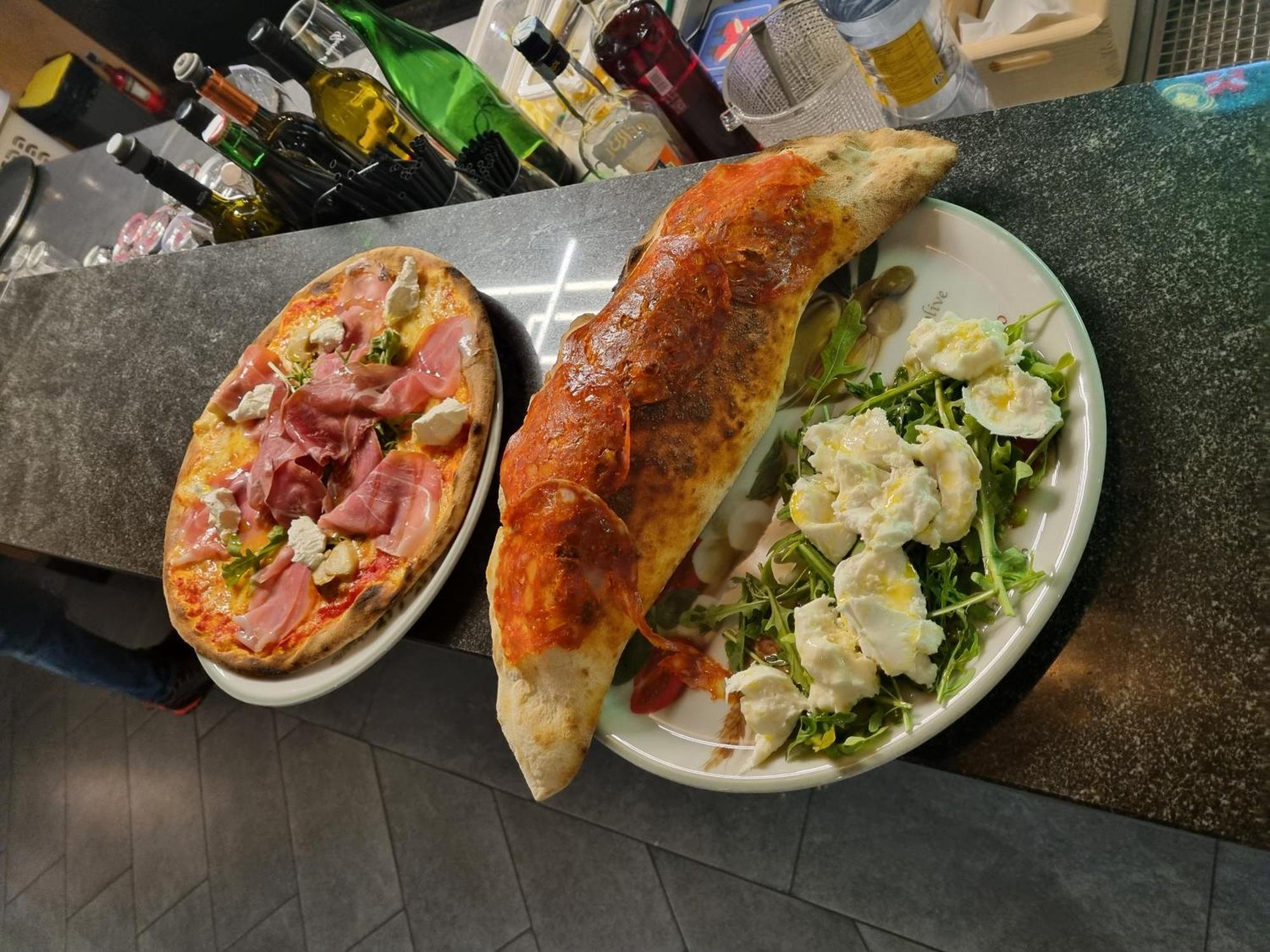 Ristorante Pizzeria Al Posta, Con Alogio Hotel Malvaglia Eksteriør billede